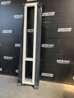 Hardhouten Raamkozijn, 47 B x 258 H 3996 Outlet