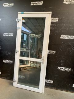 Kunststof Deur + Kozijn 106 B x 242 H (Linksdraaiend) 5320 Producten Overzicht