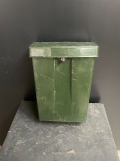 Klassiek groene Brievenbus 12011 Tuin, Terras & Fietsenstalling