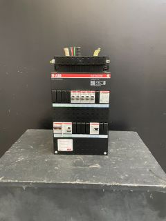 ABB Groepenkast - 2 aardlek + 5 Groepen + Beltrafo + Hoofschakelaar 13015 Groepenkasten