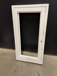 Hardhouten Raamkozijn Met Draai-Kiepraam, 65 B x 122 H TW 13028 Hout